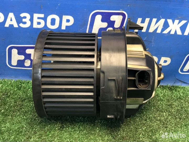 Моторчик печки Peugeot 308 1.6 EP6 2008