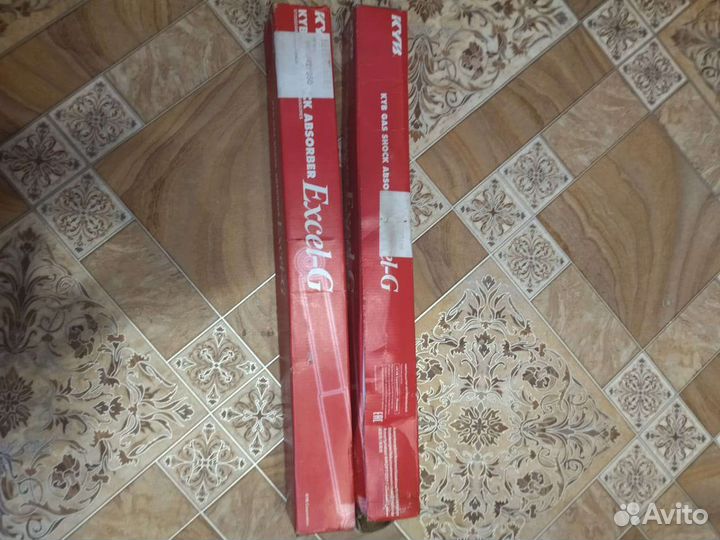 Стойки задние Wolkswagen Jetta 5 поколение