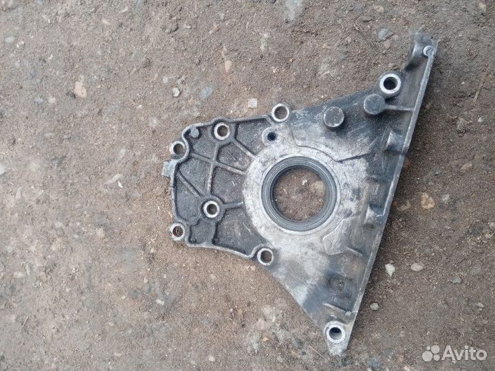 Крышка двигателя Renault Kangoo K9K704 2004