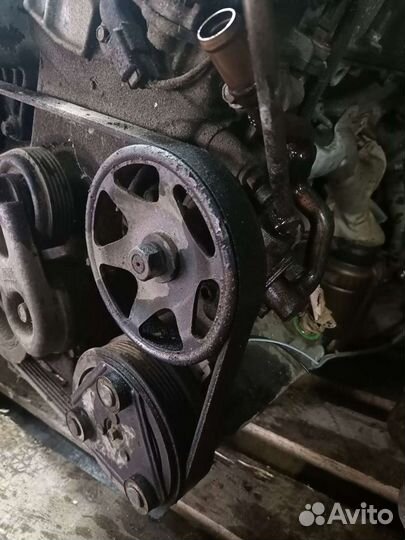 Насос гидроусилителя Мазда Трибьют