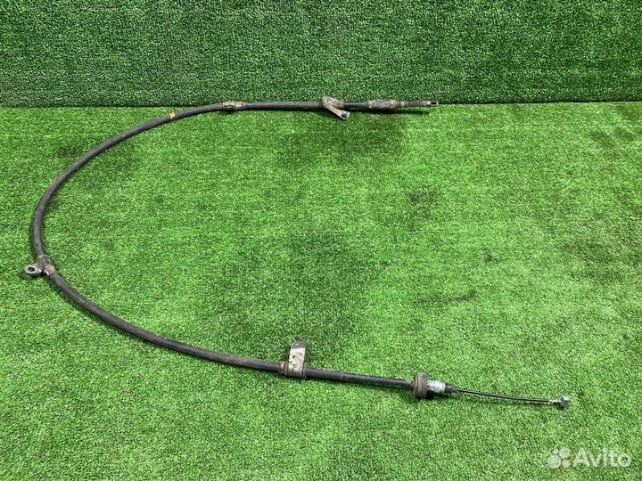 Трос стояночного тормоза Hyundai ix35 2010-2015