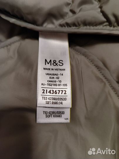 Куртка женская новая M&S 52 р