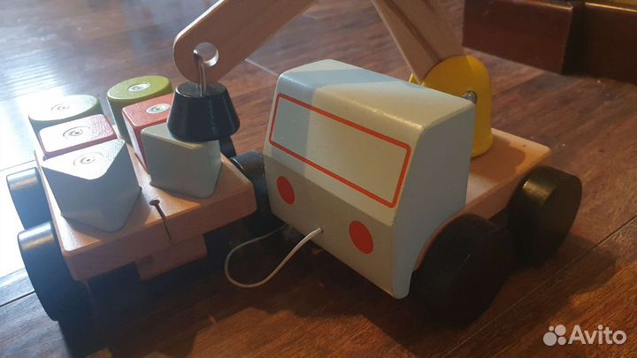 Игрушка из дерева IKEA