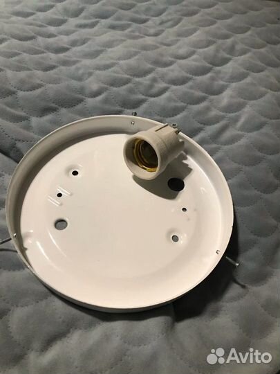 Светильник потолочный