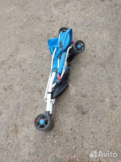 Прогулочная коляска трость