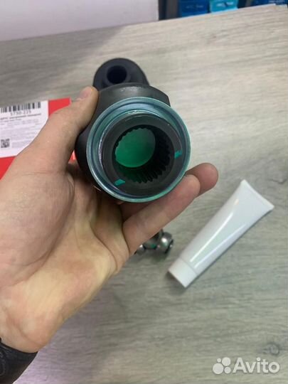 Шрус внутренний передний Mazda 3 BK/BL (02-13)