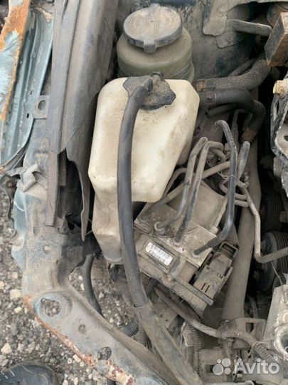 Расширительный бачок Toyota Camry V40