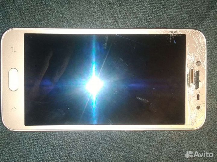 Телефон Samsung sm-j250/ds