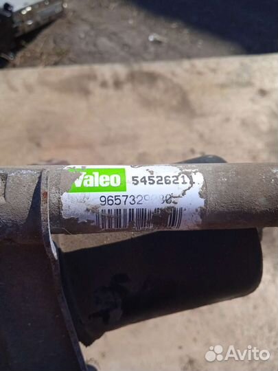 Трапеция дворников Peugeot 607 рестайлинг