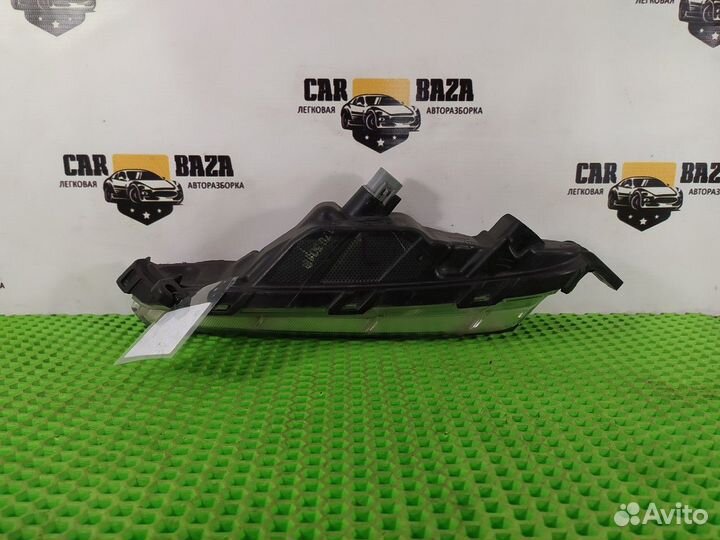 Дневной ходовой огонь левый L