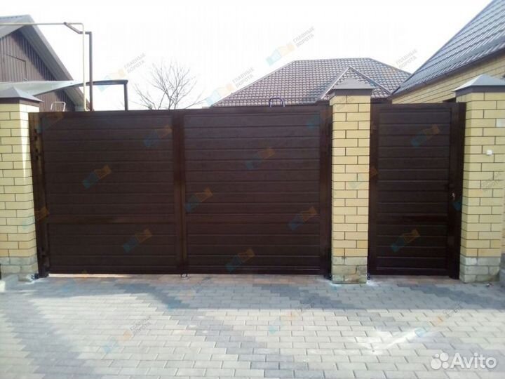 Ворота Распашные с калиткой