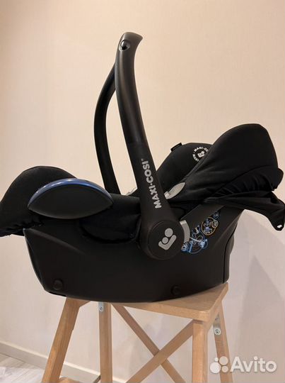 Автолюлька maxi cosi cabriofix