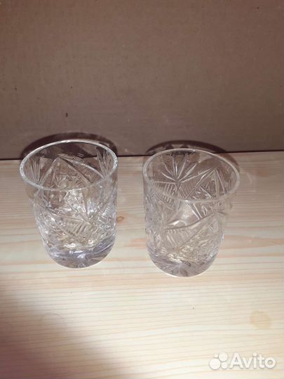 Хрустальные стопки и рюмки