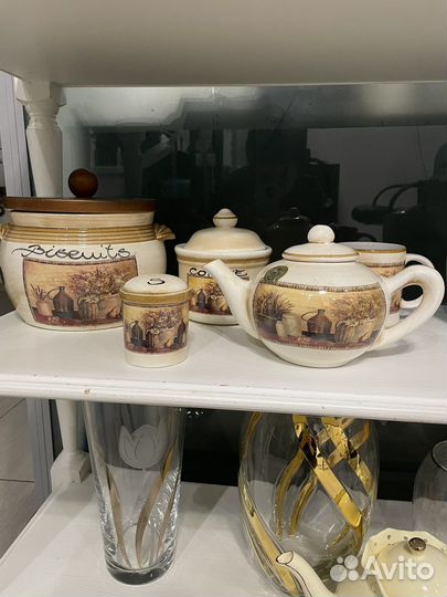 Супница,заварник,кружкамахарница,солонка