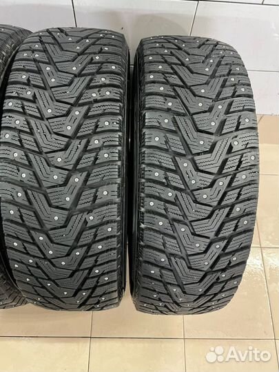 Hankook Winter I'Pike RS2 W429 215/65 R16 102T