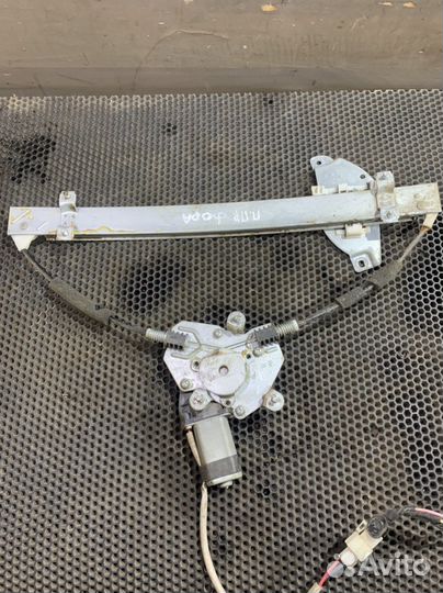 Стеклоподъемник передний правый Чери Фора A21 Fora