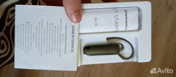 Bluetooth гарнитура plantronics