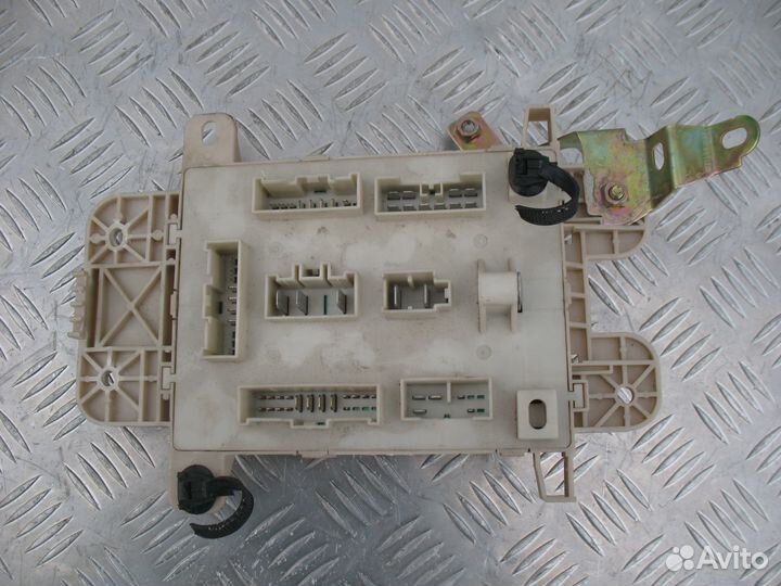 Блок предохранителей Chery Tiggo T11 2.0 AT 2008г