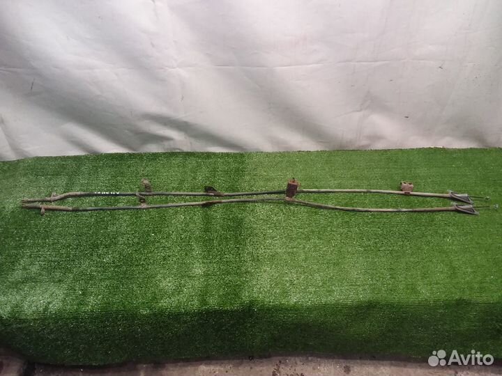 Трос ручника Nissan Primera P12