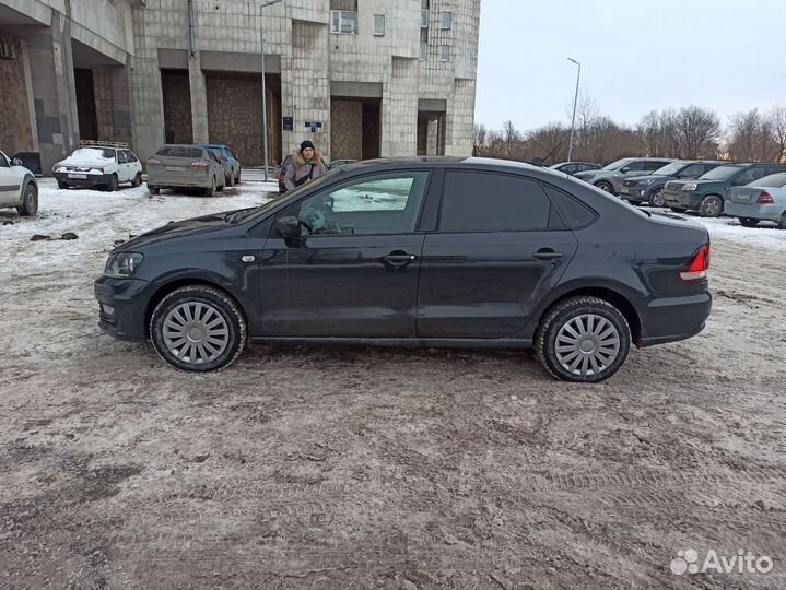 Volkswagen Polo 1.6 AT, 2018, 124 000 км