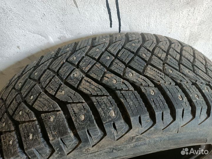 Goodyear UltraGrip Arctic 2 SUV 225/60 R17 103T