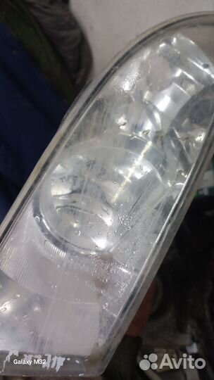 Фара правая Skoda Fabia 2 2010 год