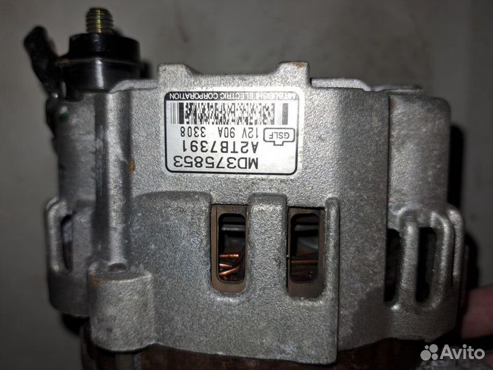 Генератор 4g93 gdi Mitsubishi LancerCedia MD375853