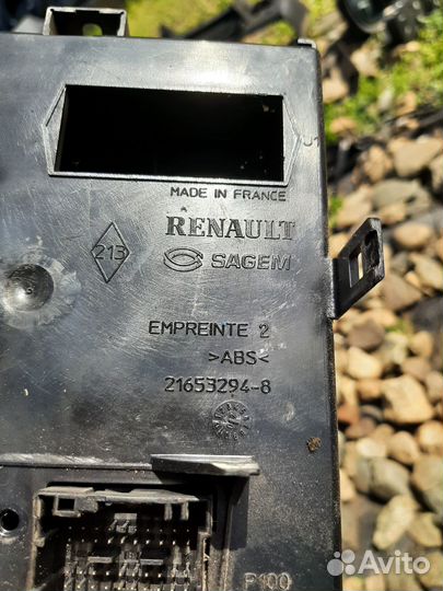 Блок комфорта на Рено Лагуна 2,Laguna 2