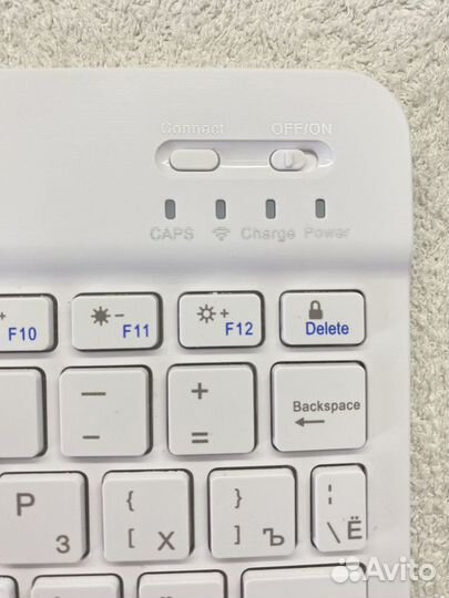 Бесправодная клавиатура + мышка