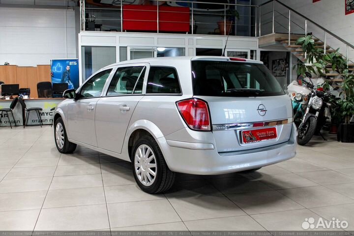 Opel Astra 1.6 МТ, 2012, 185 000 км