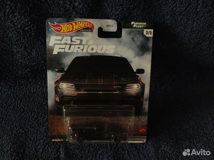 Hot wheels premium fast furious hellcat