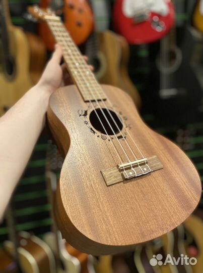 Flight NUT310 укулеле тенор с чехлом (новое)