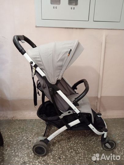 Прогулочная коляска BeneBaby