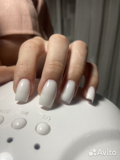 Наращивание, укрепление, коррекция ногтей