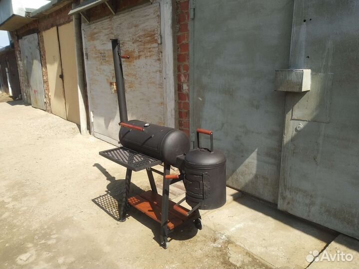 Мангал коптильня (Смокер)