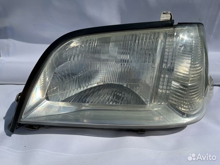 Фара Передняя левая(оригинал) Crown S170 2000г