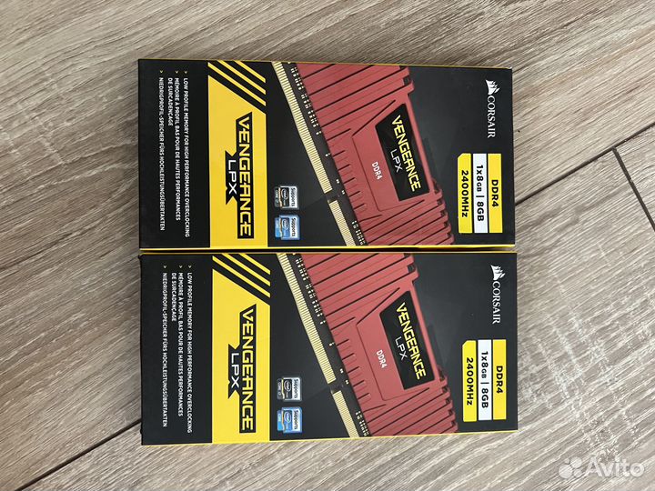 Оперативная память DDR4 16gb corsair