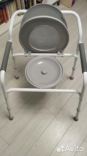 Стул туалет для пожилых и инвалидов