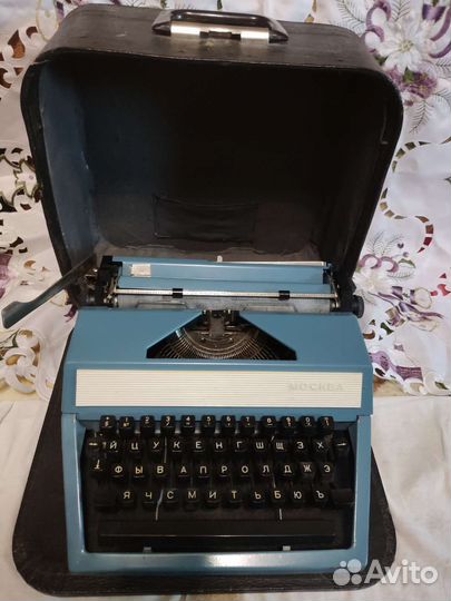 Пишущая машинка