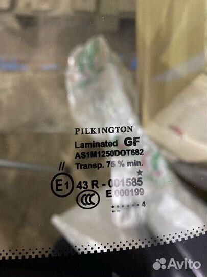 Лобовое стекло Opel Astra J 2012-2016