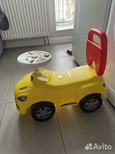 Машина каталка толокар