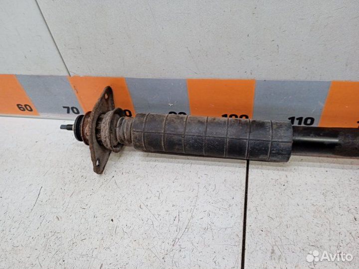 Амортизатор задний Nissan Skyline HV35 VQ30DD 2003