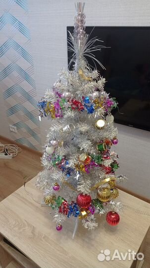 Елка искусственная + игрушки