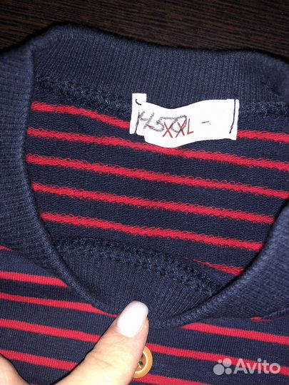 Свитер детский новый 110р