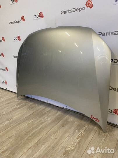 Капот Volkswagen Polo хэтчбек 2010 оригинал