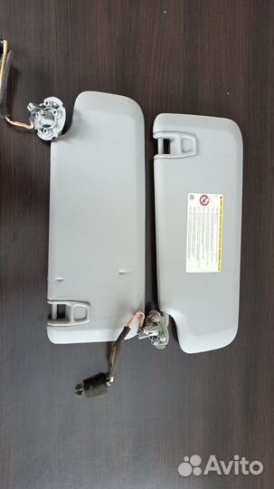 Козырек солнцезащитный правый/левый Cruze 2012