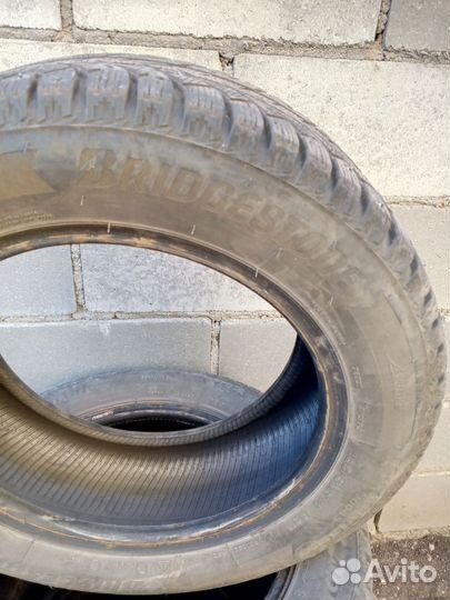 Bridgestone Ice Cruiser 7000S 185/60 R14