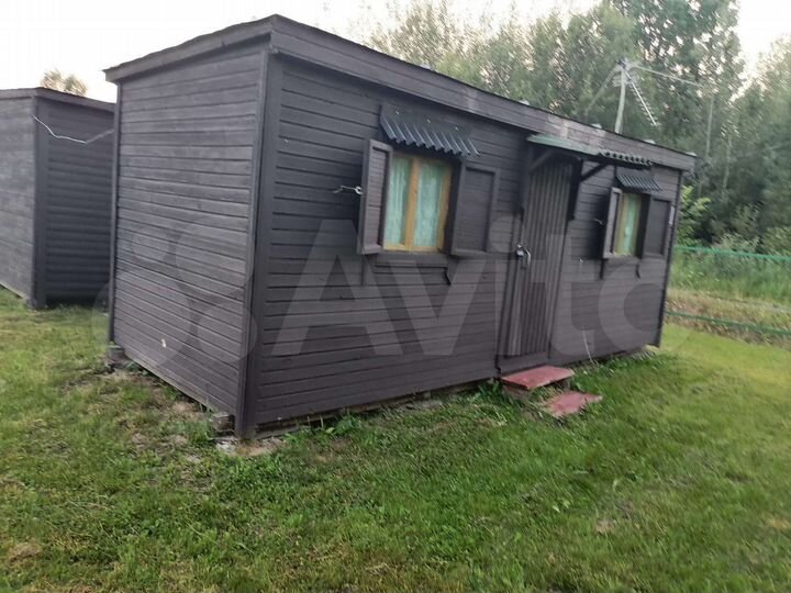 Дача 12 м² на участке 10 сот.