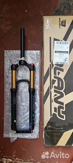 Вилка пневматическая 26/27.5“ для велосипеда