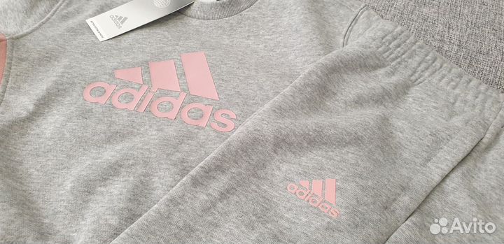 Adidas костюм на флисе р.128 и 140 Оригинал